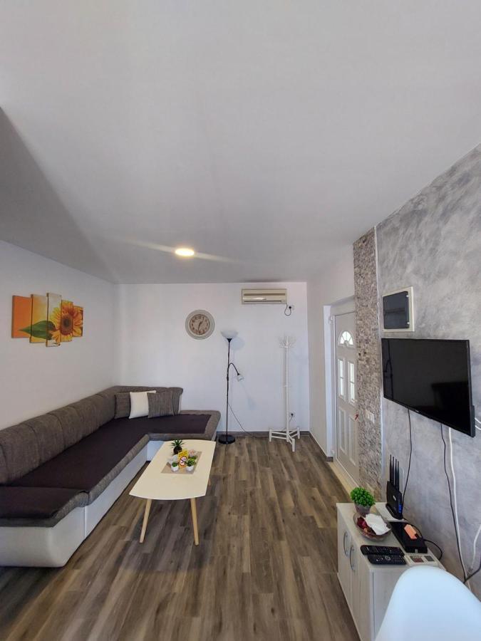 Apartments Marina Utjeha Dış mekan fotoğraf