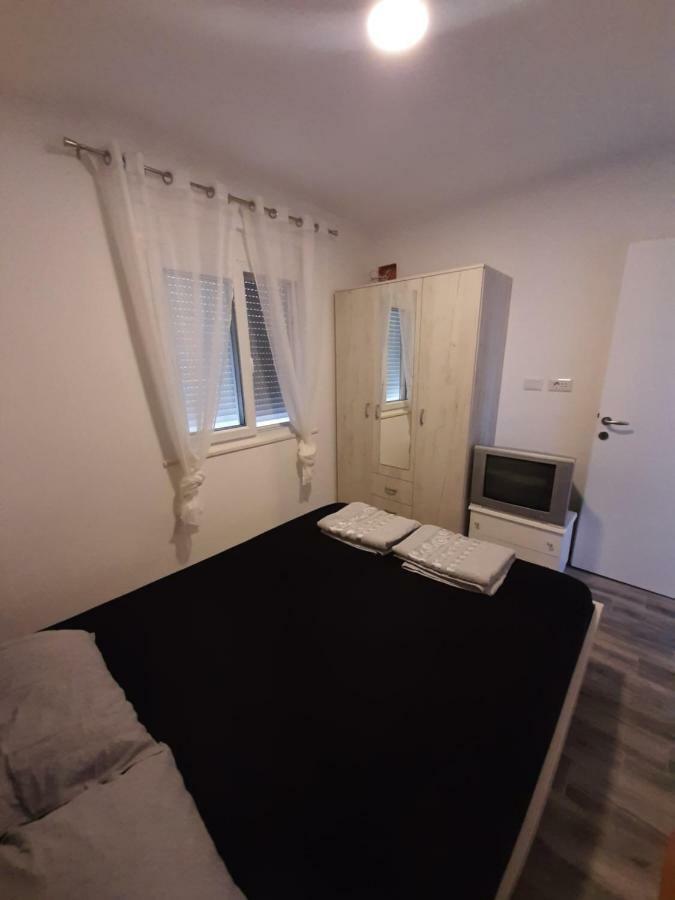 Apartments Marina Utjeha Dış mekan fotoğraf